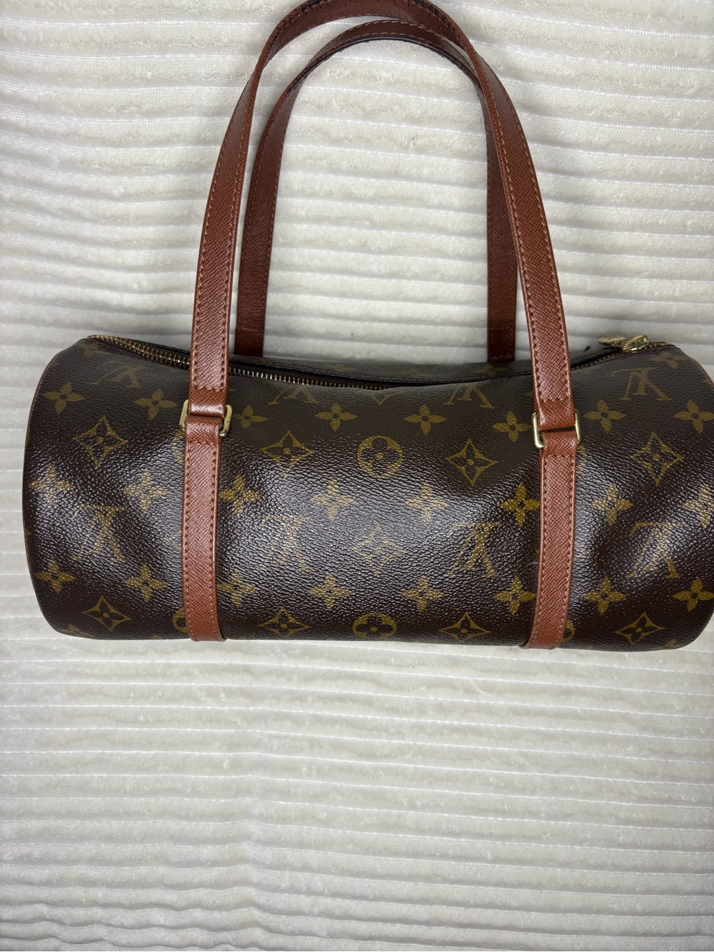 Authentic Louis Vuitton Monogram Papillon 26/30 Cylinder Shoulder Bag w/ COA